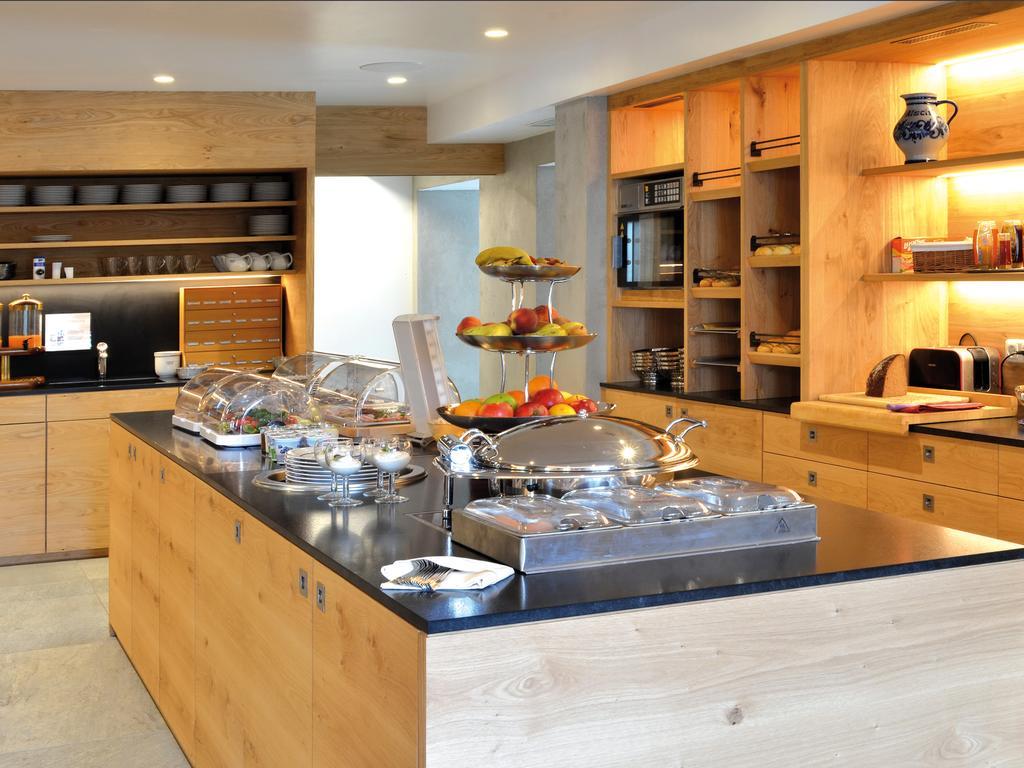 Landgasthof Scheubel Gremsdorf ภายนอก รูปภาพ
